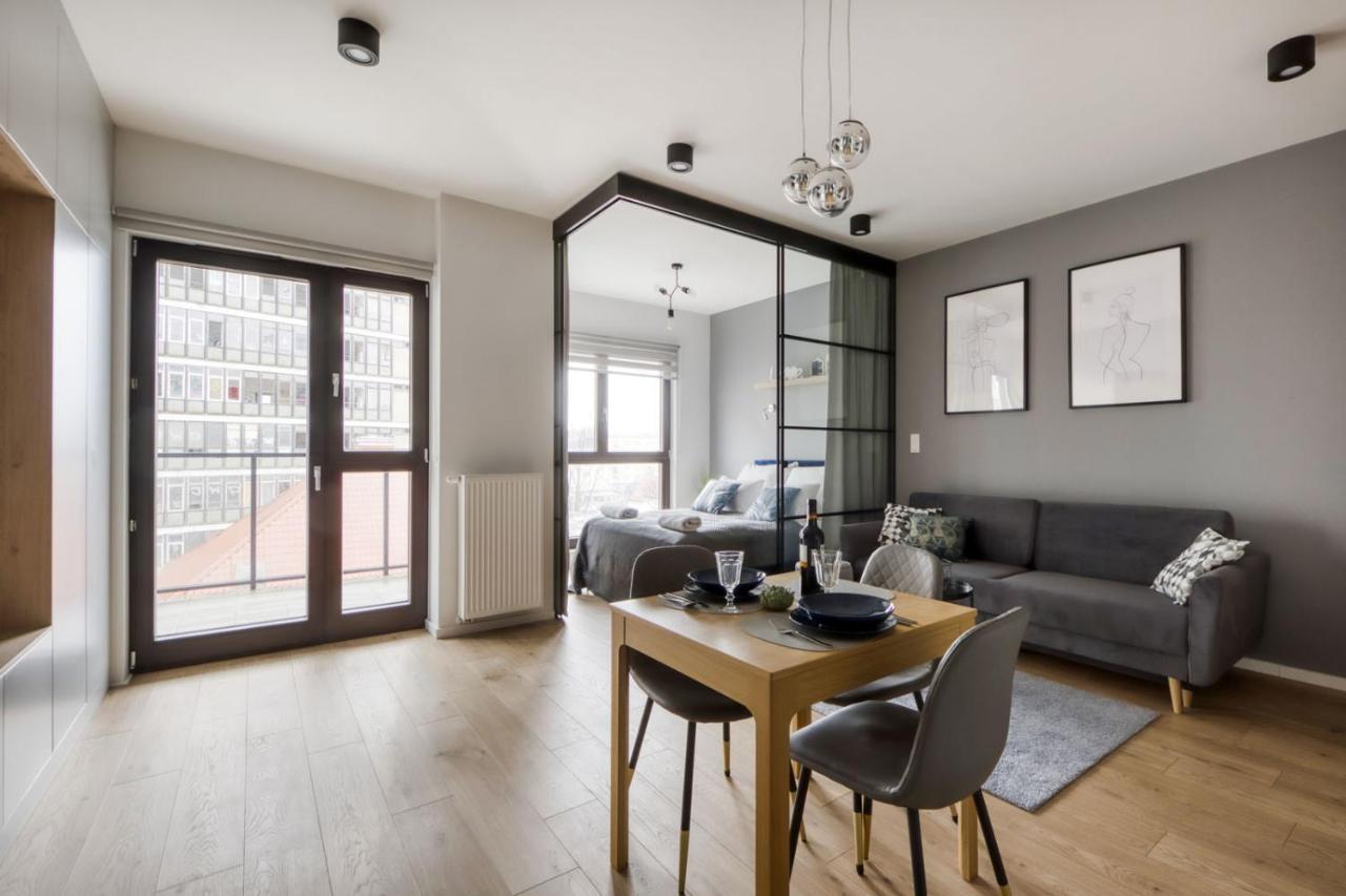 Warsaw Night Apartments Metro Plocka Εξωτερικό φωτογραφία