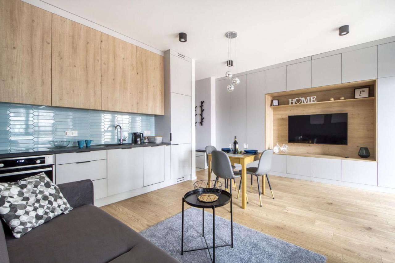 Warsaw Night Apartments Metro Plocka Εξωτερικό φωτογραφία