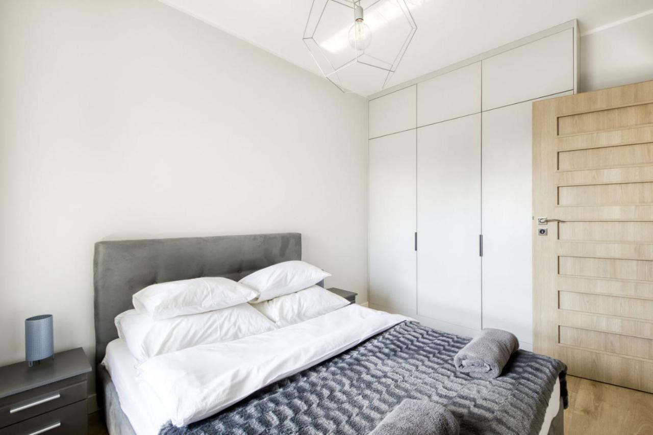 Warsaw Night Apartments Metro Plocka Εξωτερικό φωτογραφία